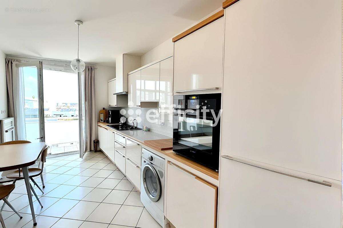 Appartement à VILLEURBANNE