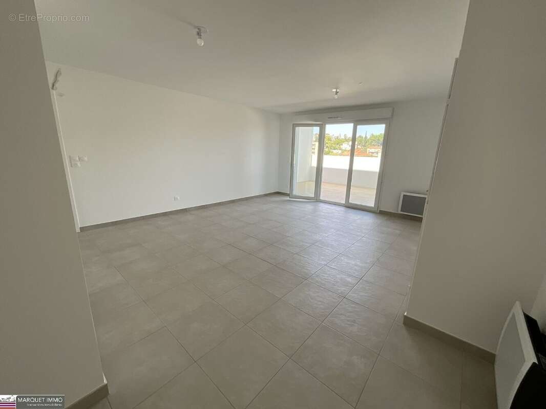 Appartement à BEZIERS