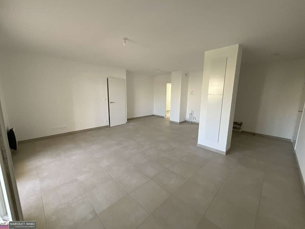 Appartement à BEZIERS