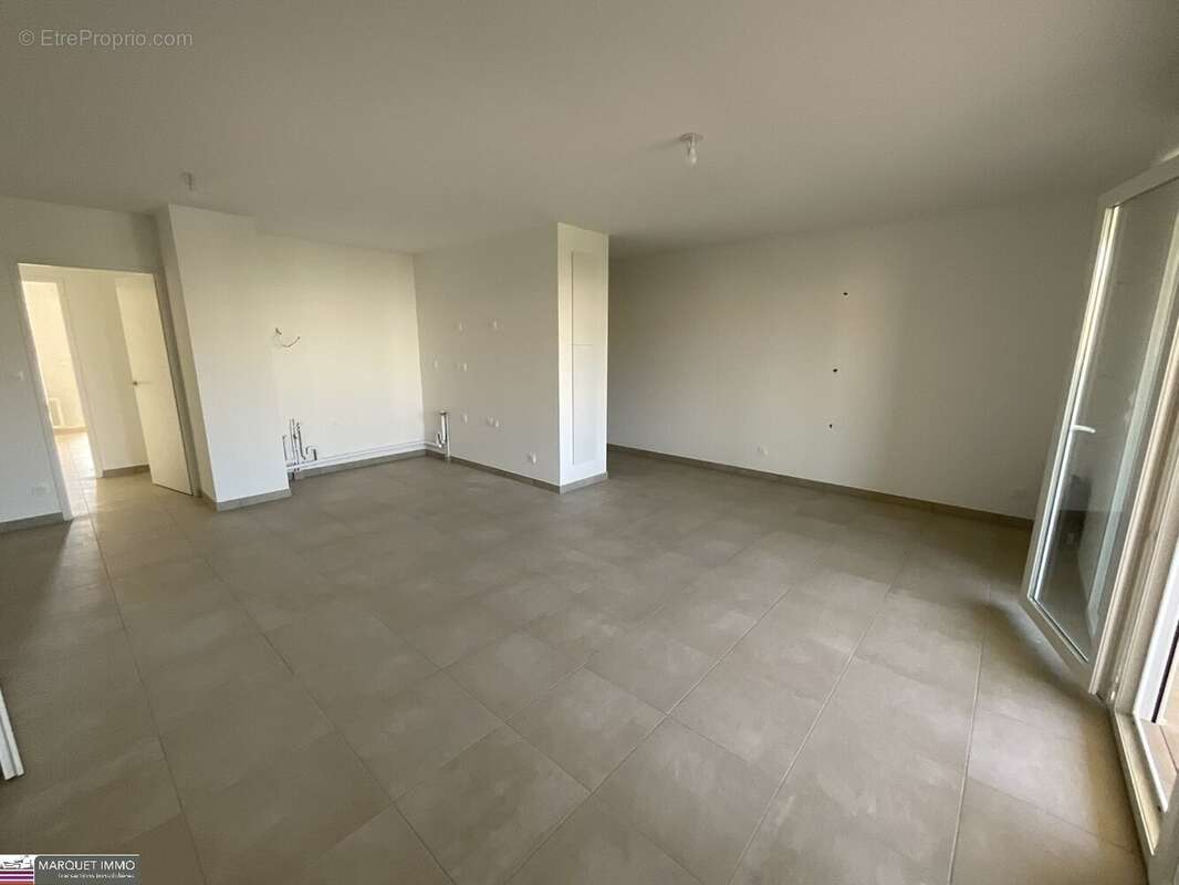 Appartement à BEZIERS