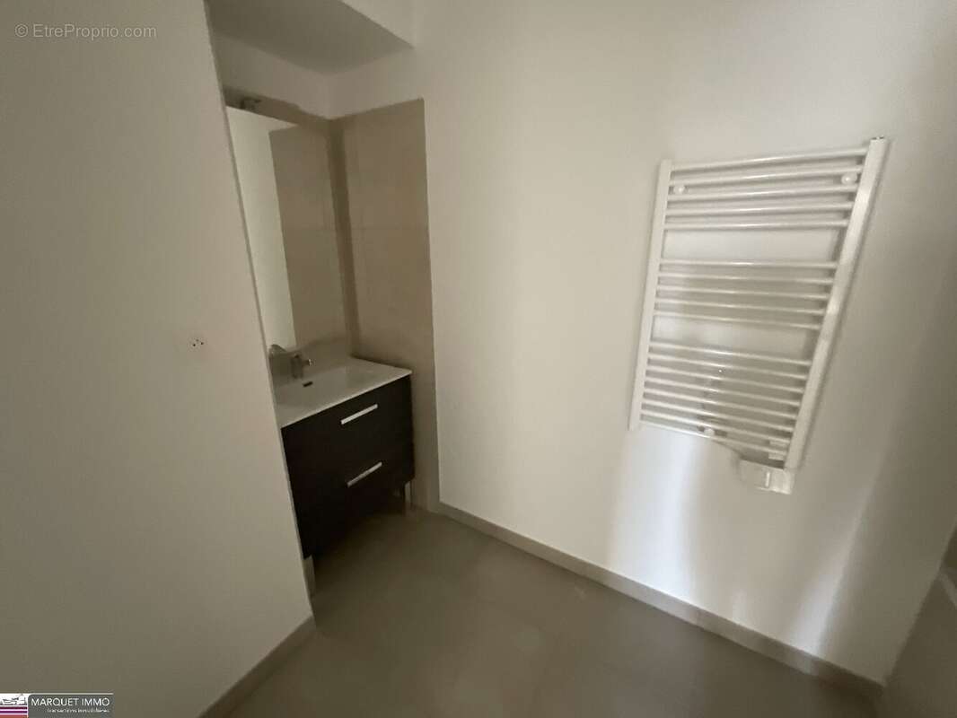 Appartement à BEZIERS