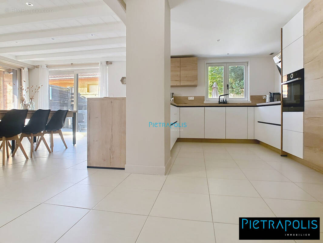 Appartement à CORCELLES-EN-BEAUJOLAIS