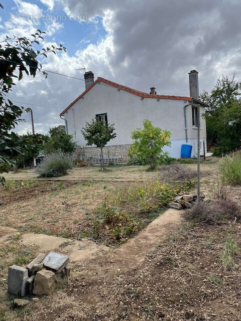 Maison à SAINT-SAUVANT