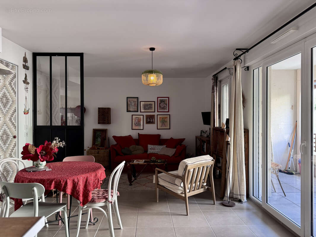 Appartement à L&#039;ISLE-SUR-LA-SORGUE