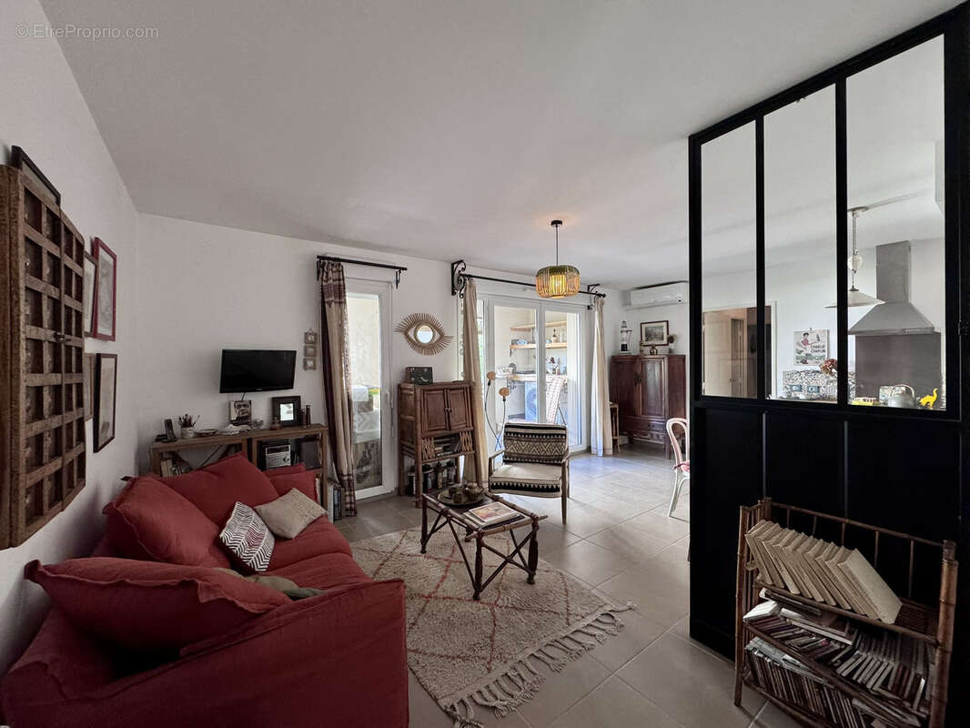 Appartement à L&#039;ISLE-SUR-LA-SORGUE