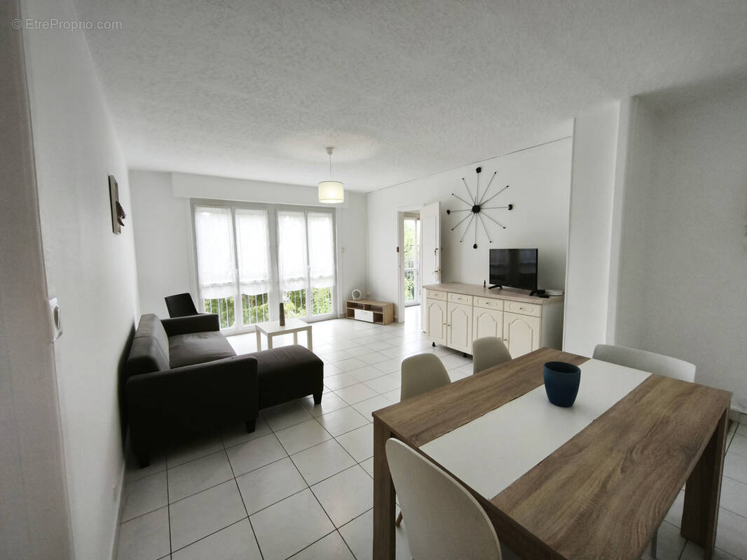 Appartement à SAINT-ANDRE-LES-VERGERS