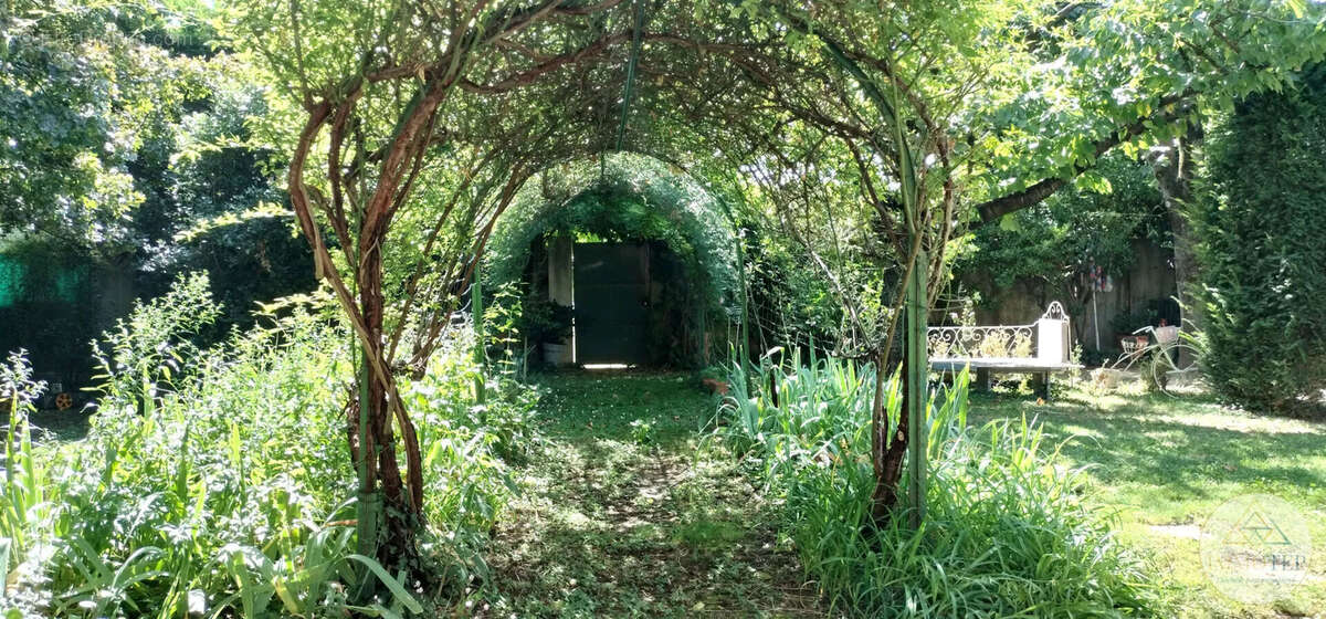 Maison à ROMANS-SUR-ISERE