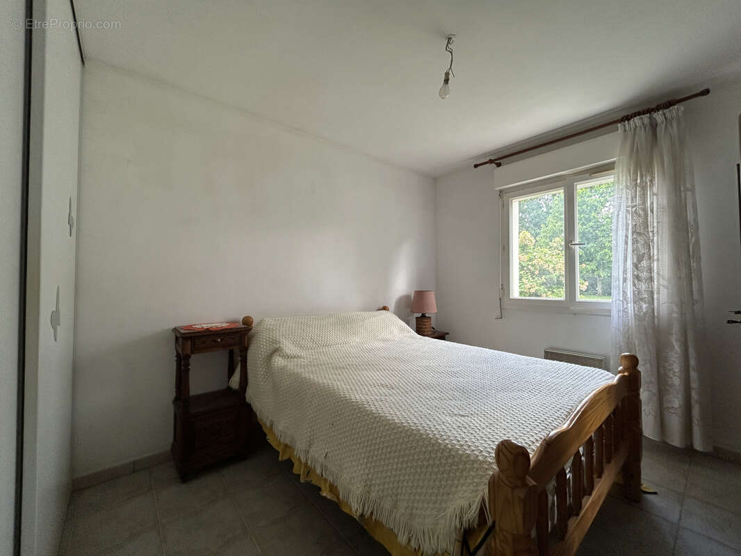 Maison à AMBARES-ET-LAGRAVE