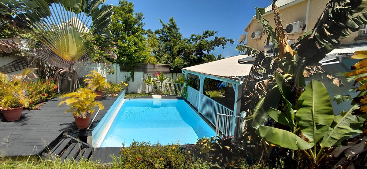 Appartement à LE GOSIER