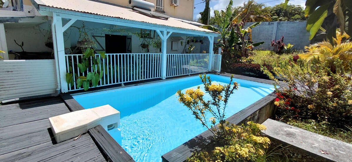 Appartement à LE GOSIER