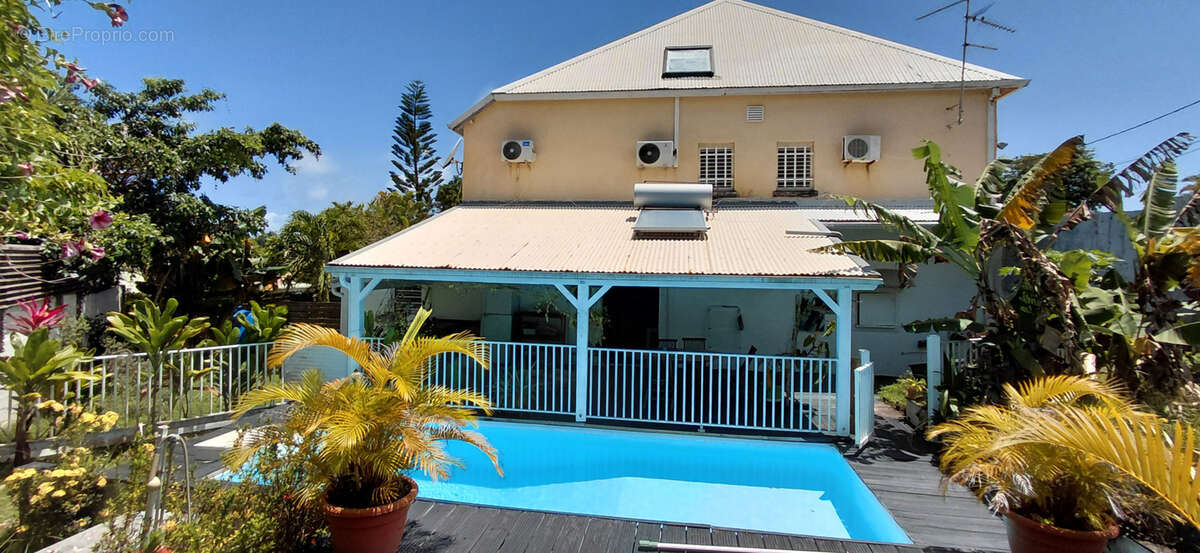 Appartement à LE GOSIER