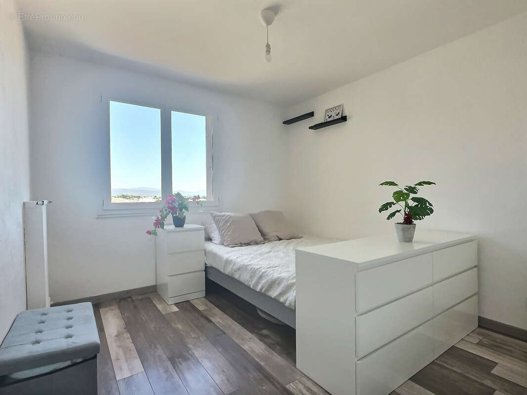Appartement à HYERES