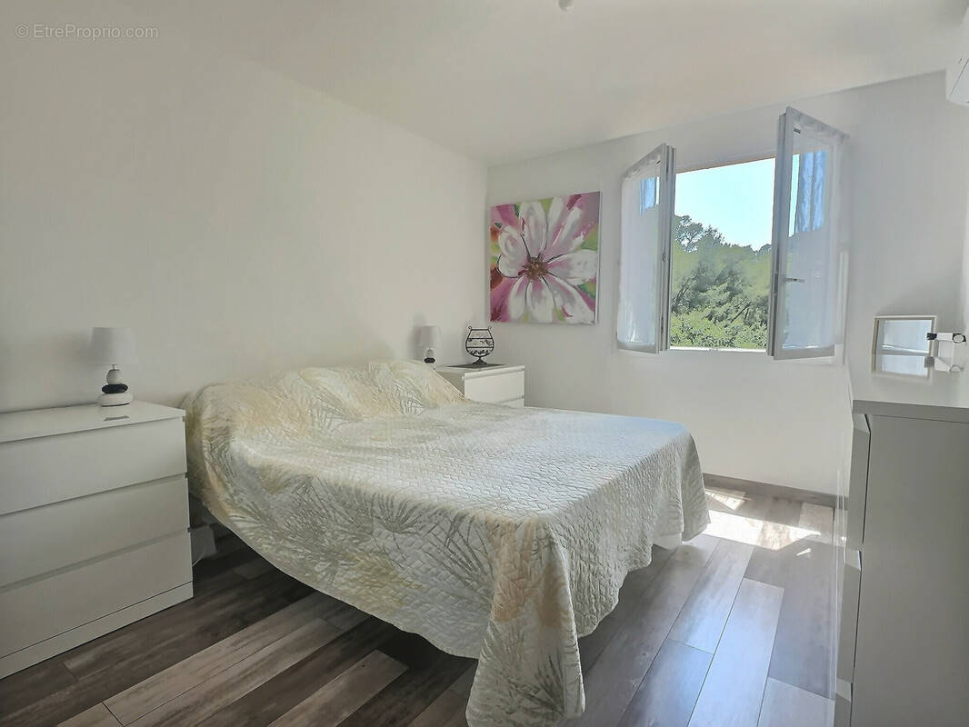 Appartement à HYERES