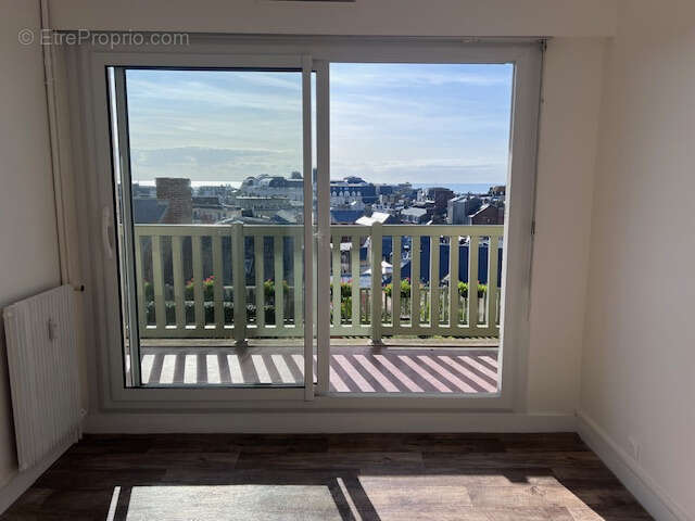 Appartement à TROUVILLE-SUR-MER