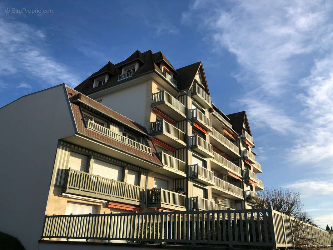 Appartement à TROUVILLE-SUR-MER