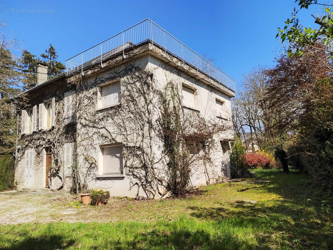 Appartement à MONTALIEU-VERCIEU