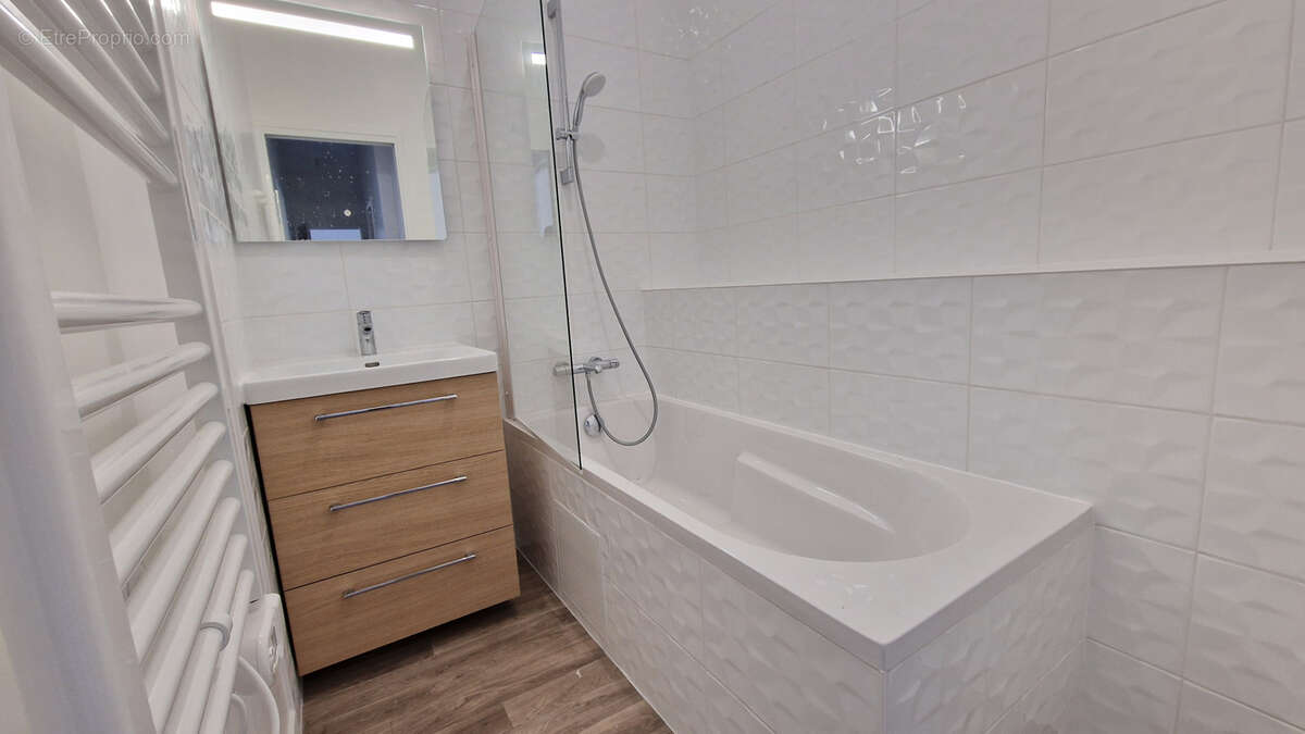 Appartement à MARLY-LA-VILLE