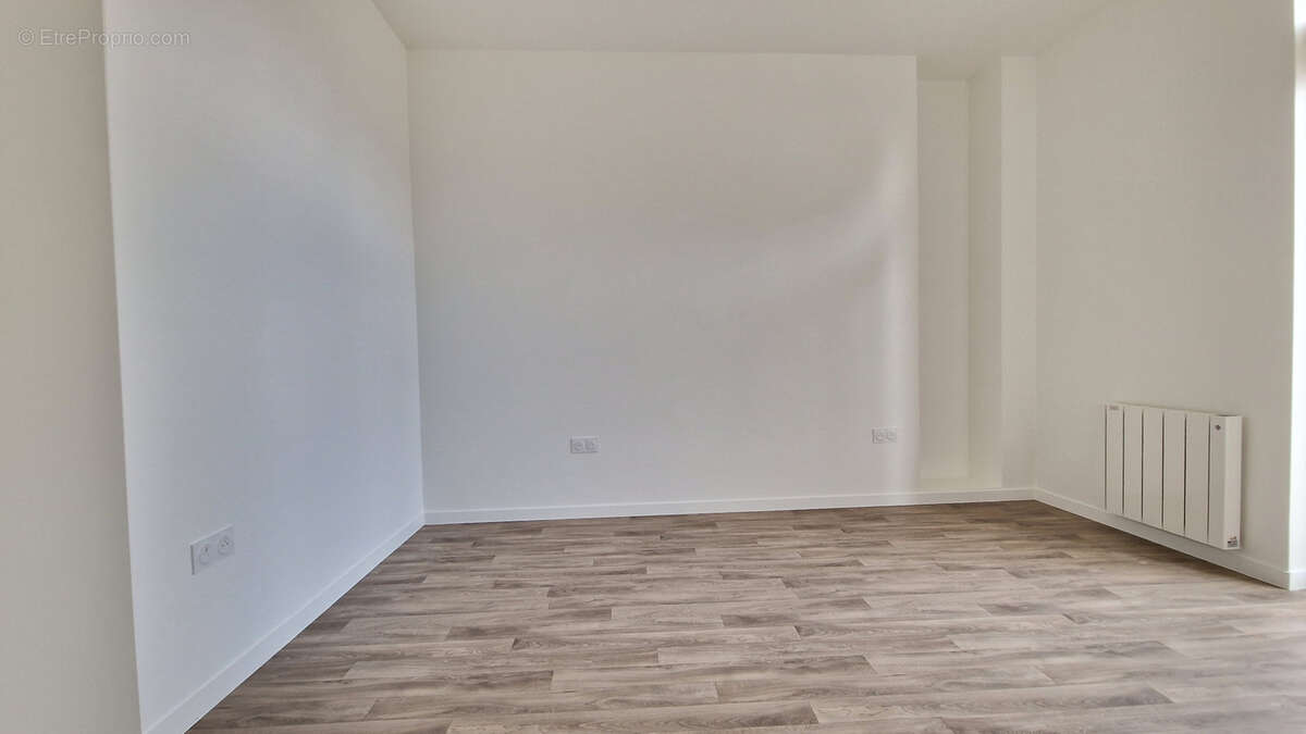 Appartement à MARLY-LA-VILLE