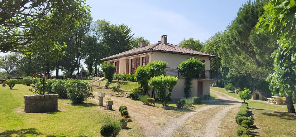 Maison à LAMOTHE-CASSEL