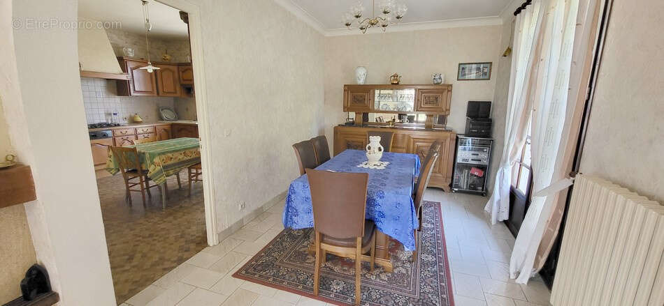 Maison à LAMOTHE-CASSEL