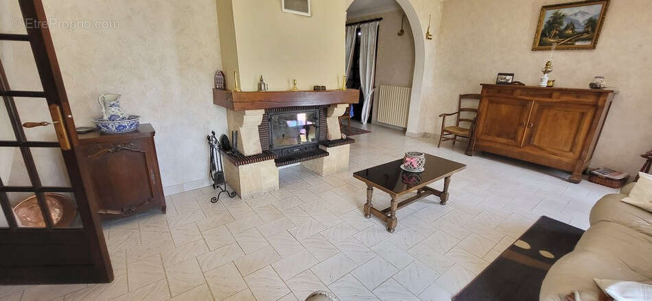 Maison à LAMOTHE-CASSEL