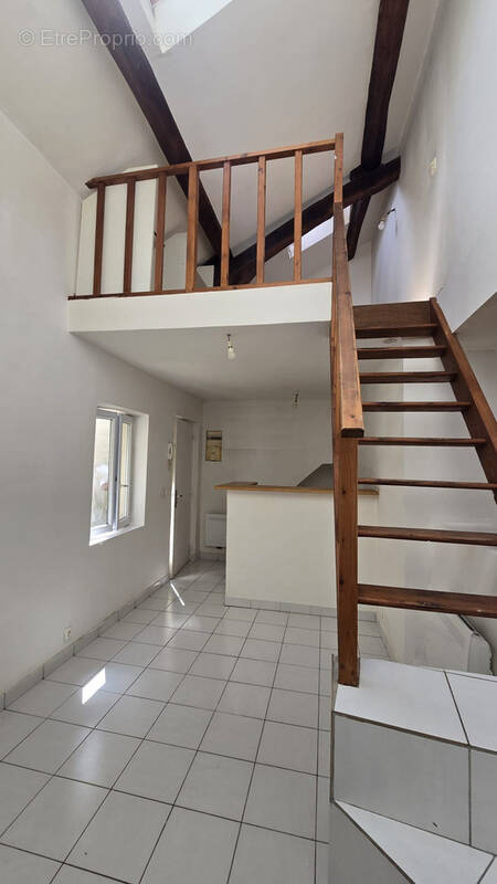 Appartement à SAINT-ARNOULT-EN-YVELINES