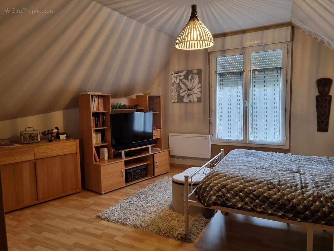 Maison à SAINT-CALAIS