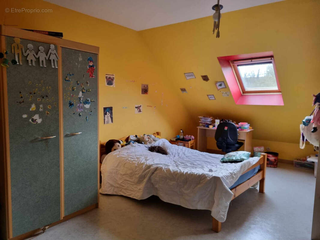 Maison à SAINT-CALAIS