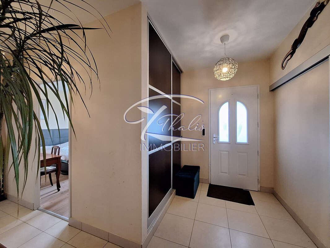 Maison à SAINT-ANDRE-DE-CUBZAC