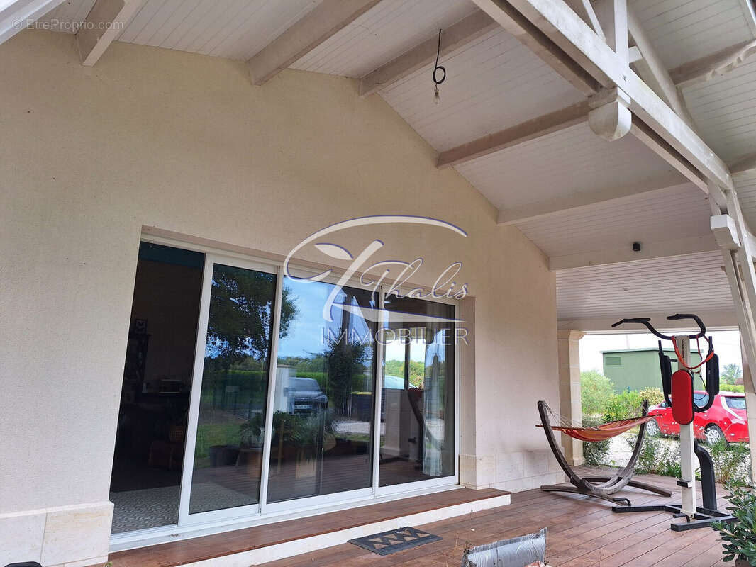 Maison à SAINT-ANDRE-DE-CUBZAC