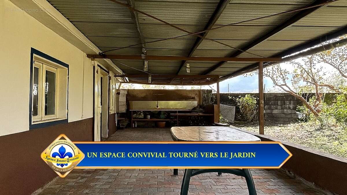 Maison à LA PLAINE-DES-PALMISTES