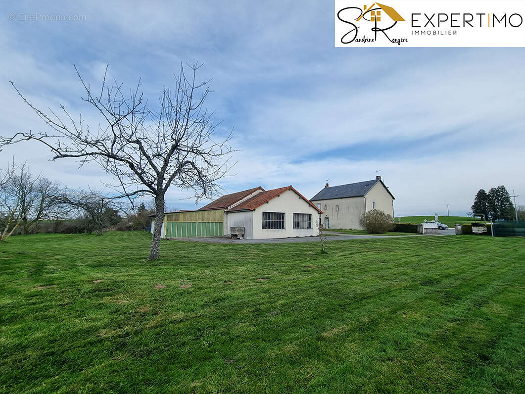 Appartement à SAINT-ELOY-LES-MINES