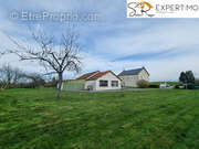 Appartement à SAINT-ELOY-LES-MINES