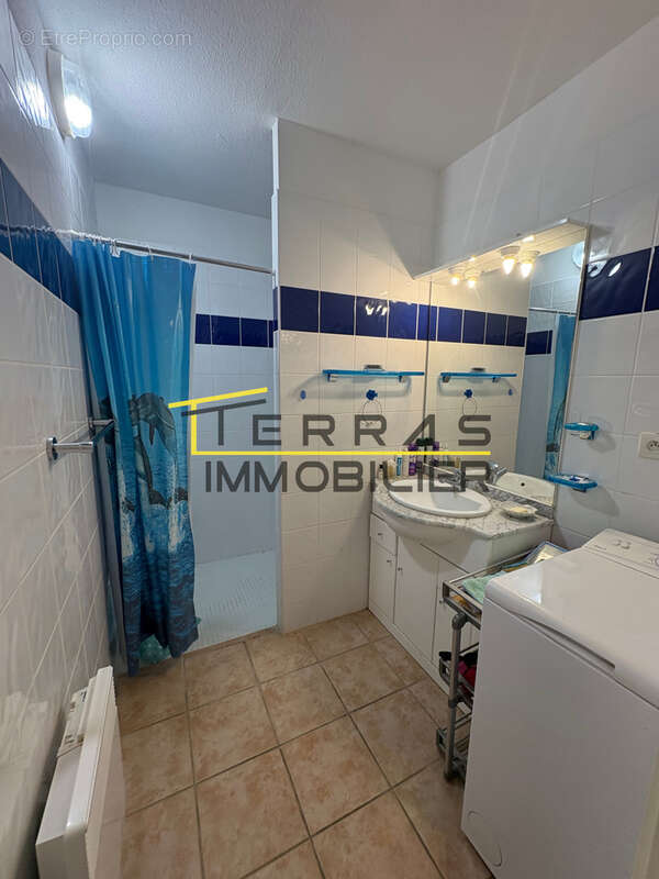 Maison à SAINT-PANTALEON-LES-VIGNES