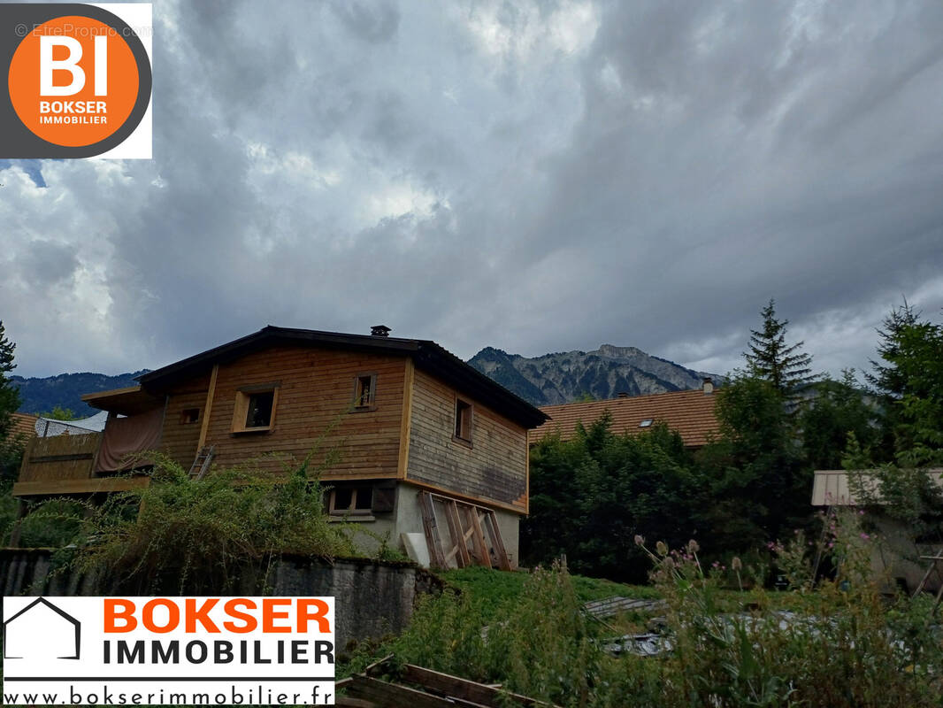 Maison à CHICHILIANNE