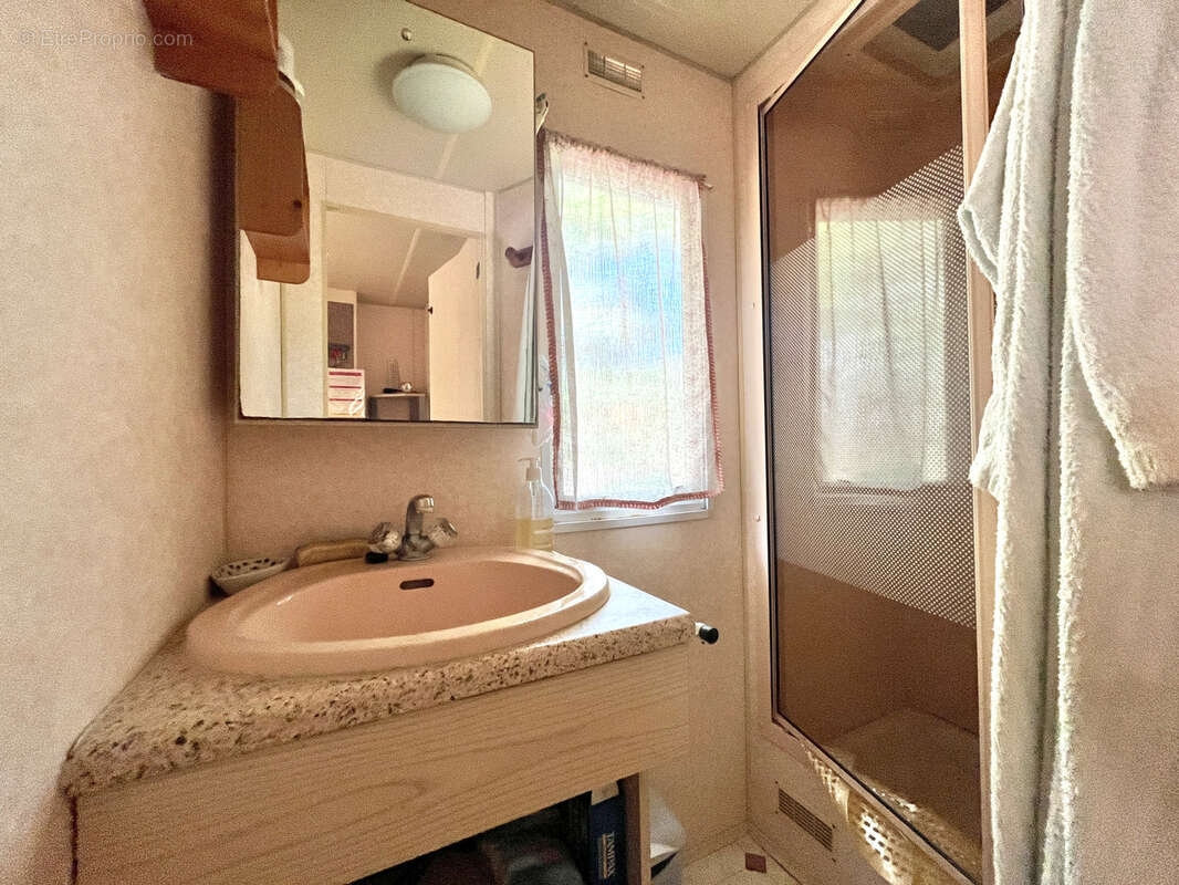 Maison à ROQUEBRUNE-SUR-ARGENS