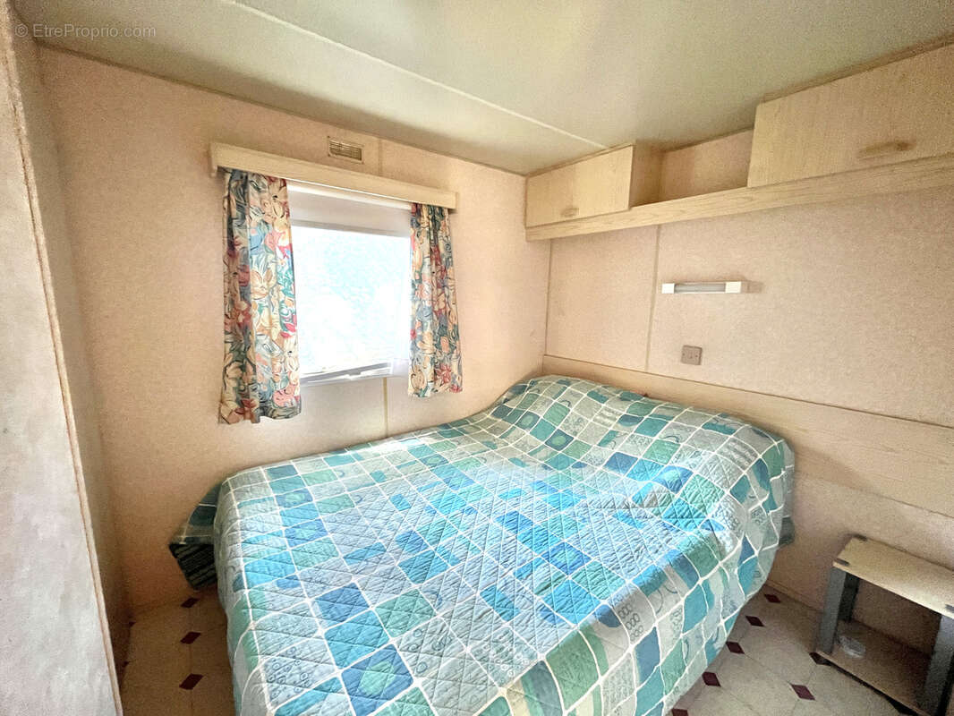 Maison à ROQUEBRUNE-SUR-ARGENS