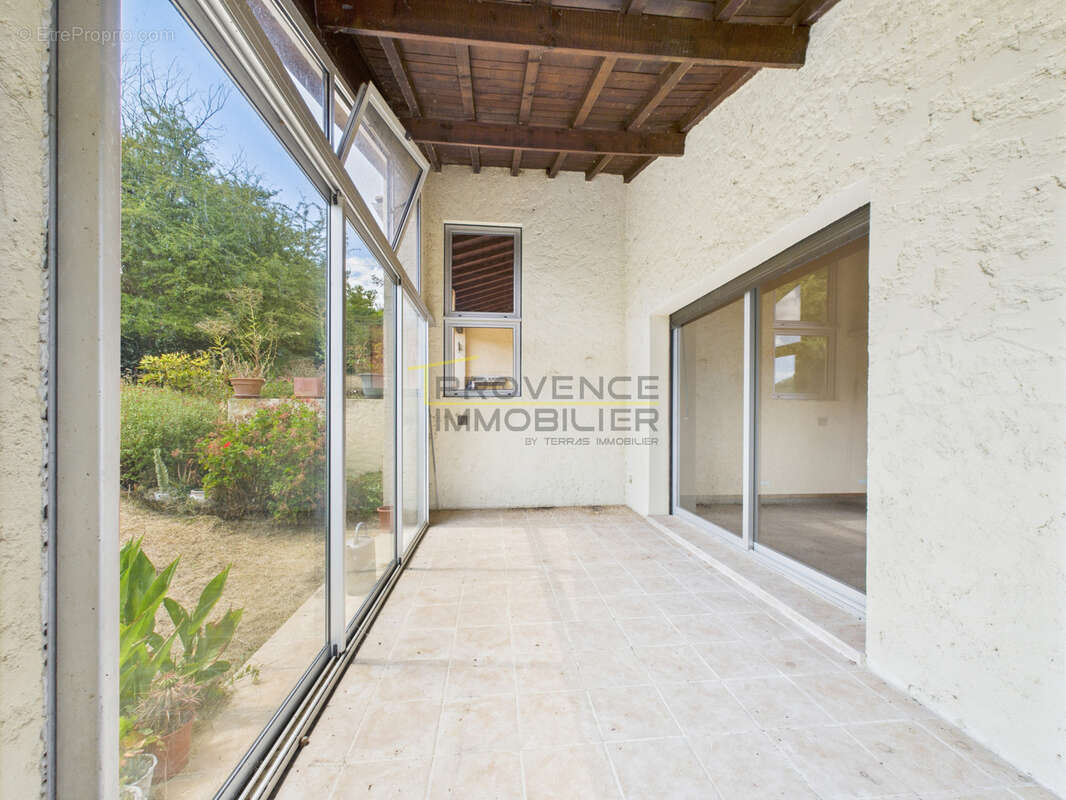 Maison à LA COUCOURDE