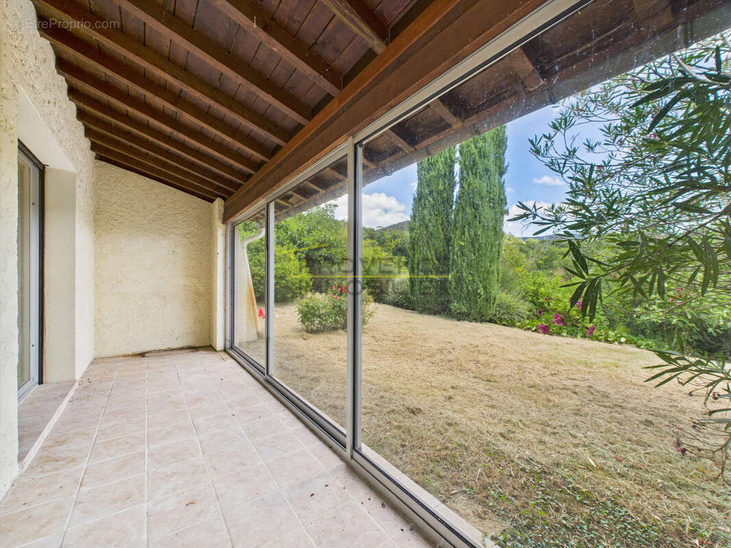 Maison à LA COUCOURDE