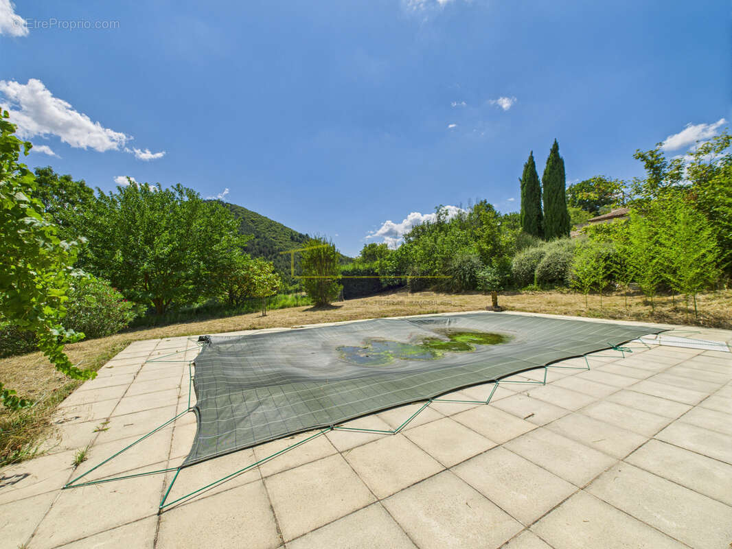 Maison à LA COUCOURDE