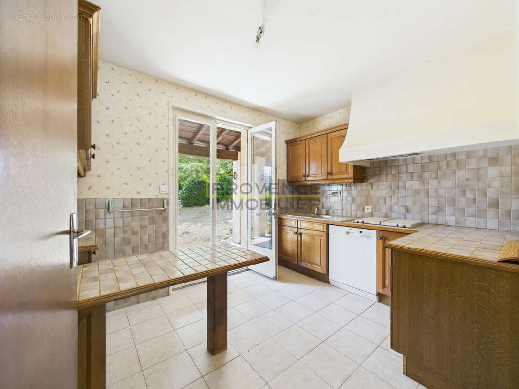 Maison à LA COUCOURDE