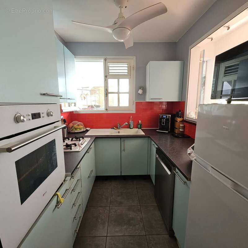 Maison à RIVIERE-SALEE