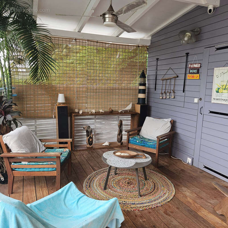 Maison à RIVIERE-SALEE