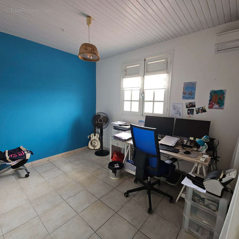 Maison à RIVIERE-SALEE