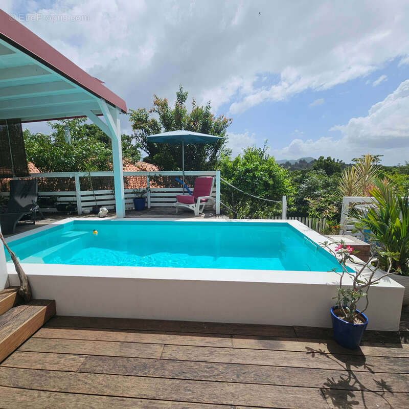 Maison à RIVIERE-SALEE