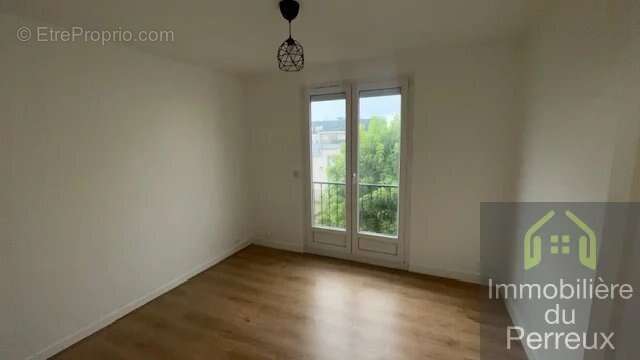 Appartement à LE PERREUX-SUR-MARNE