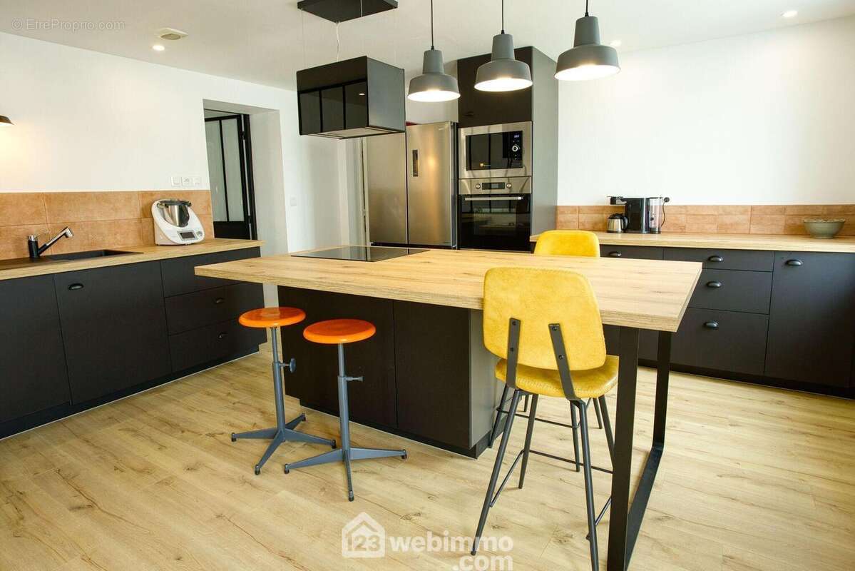 Maison à LA ROCHELLE