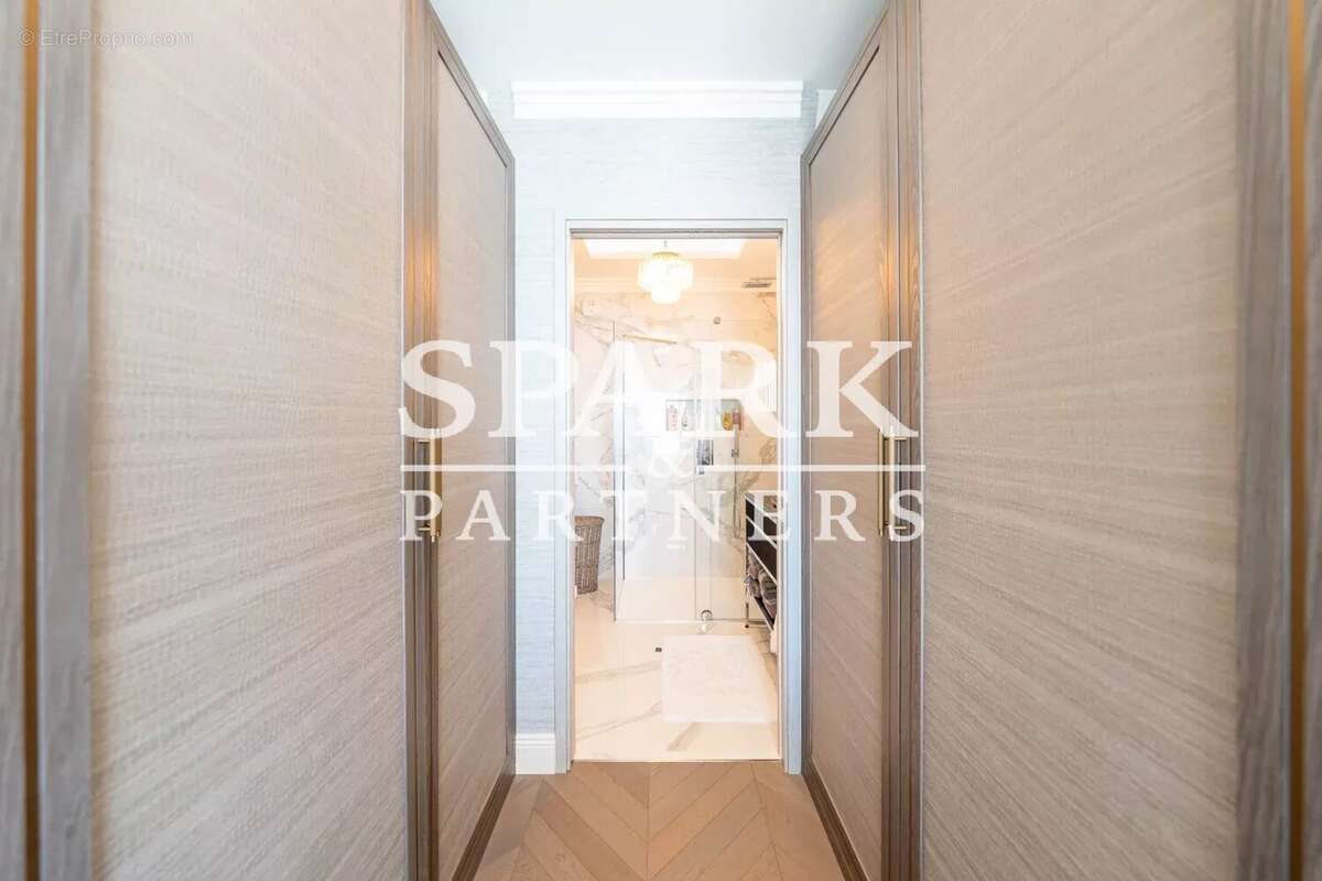 Maison à ROQUEBRUNE-CAP-MARTIN