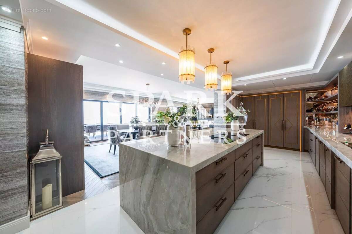 Maison à ROQUEBRUNE-CAP-MARTIN