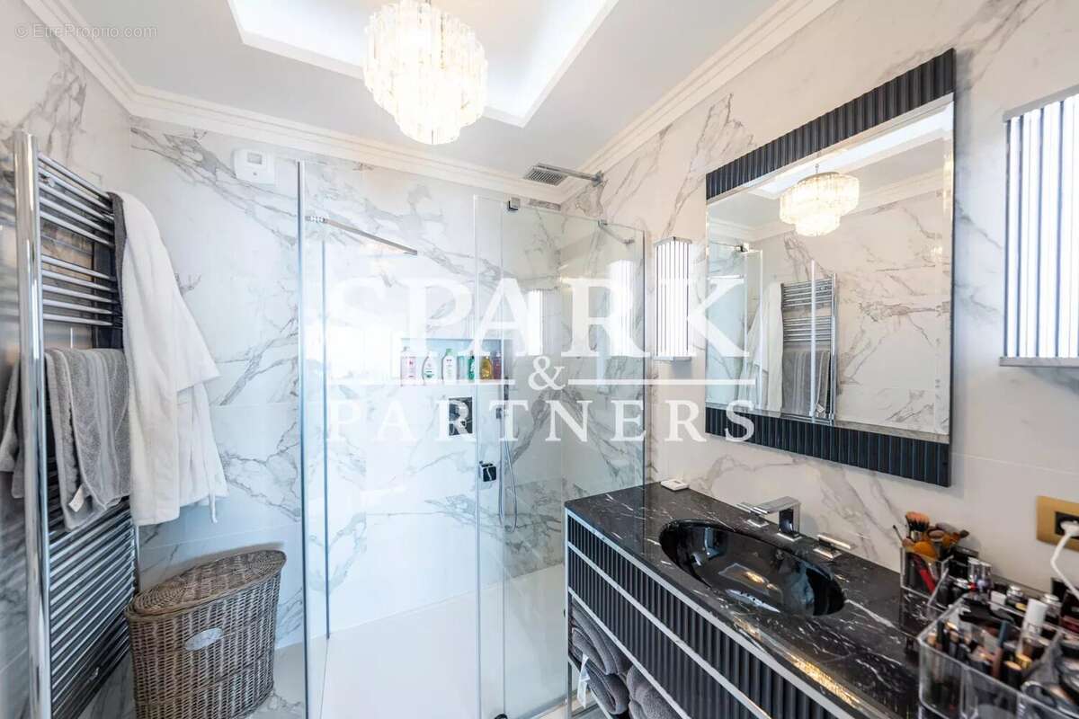 Maison à ROQUEBRUNE-CAP-MARTIN